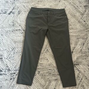 Men’s Lululemon Olive Green Pants